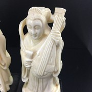 7 preciosas figuras de marfil sabios chinos. - 4