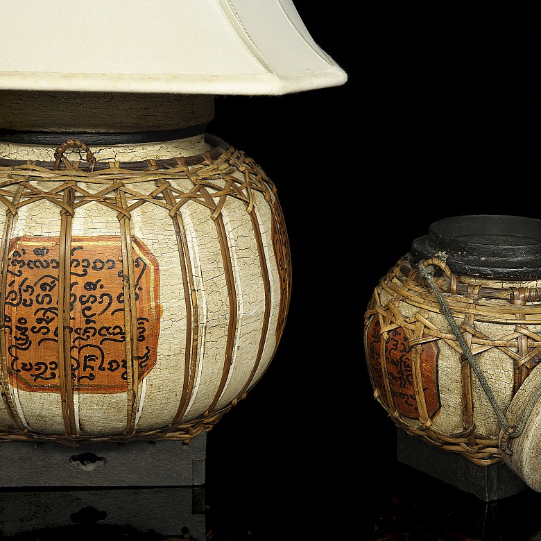 Lámpara y recipiente de arroz, Asia, S.XX