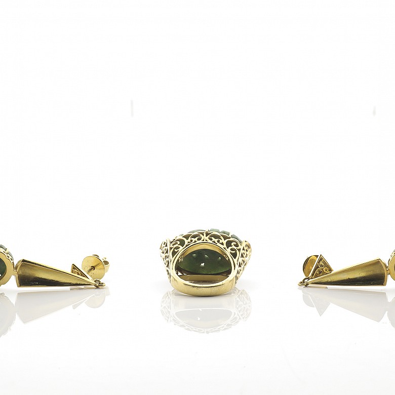 Set in carved jade and 18k gold - 5