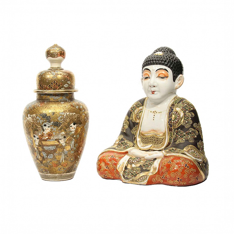 Group of Japanese Satsuma porcelain, 20th century.