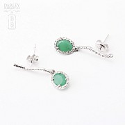 Earrings with 1.56 cts Emerald  and diamonds in 18k white gold