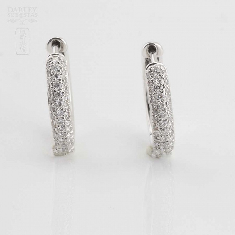 Earrings in 18k white gold and diamonds. - 2