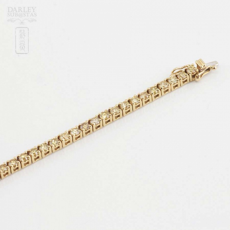 18k Gold Bracelet with Fancy Diamonds - 1
