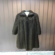 Otter coat brown