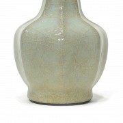 Longquan octagonal ceramic vase, Southern Song dynasty (1127 - 1279).