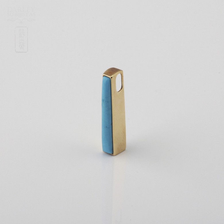 Pendant with Natural Turquoise in Yellow Gold - 4