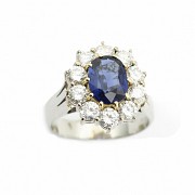 Platinum ring with sapphire and diamonds, rosette type