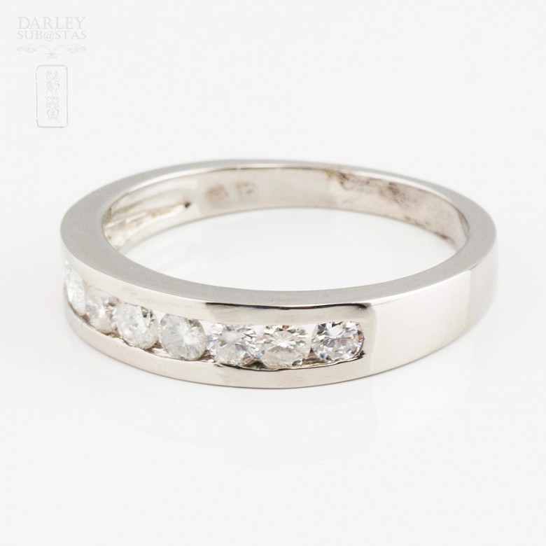 Ring in 18k white gold with diamonds. - 4