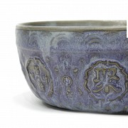 Cuenco de cerámica vidriada, dinastía Qing.
