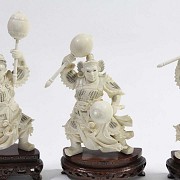 Four great ivory warriors - 15