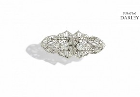 Platinum plate brooch with diamonds