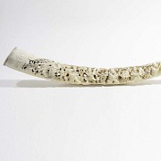 Fully carved Chinese tusk - 1