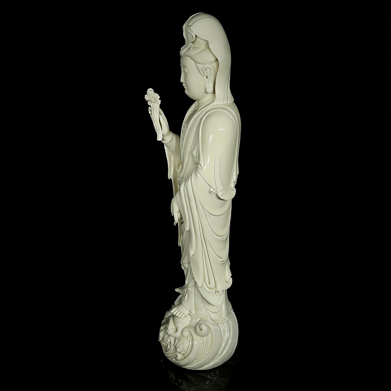 Escultura de Guanyin en porcelana vidriada, S.XX - 1