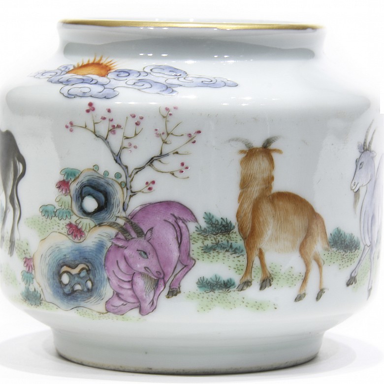 Small enameled porcelain vase, 20th century