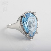 Ring with Topaz 17.27 cts and Diamonds in  White Gold - 2