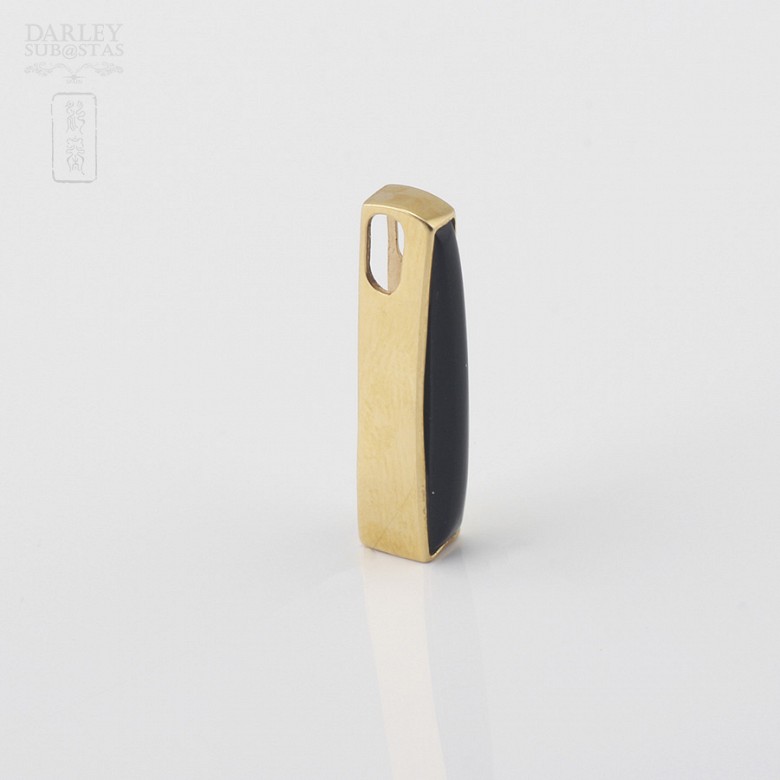 Pendant in 18k yellow gold and onyx - 3