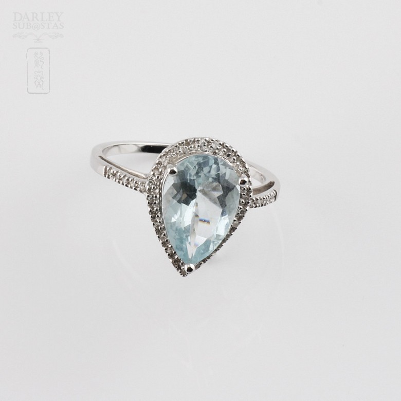 Ring with 2.60cts Aquamarine  and diamonds in 18k white gold - 4