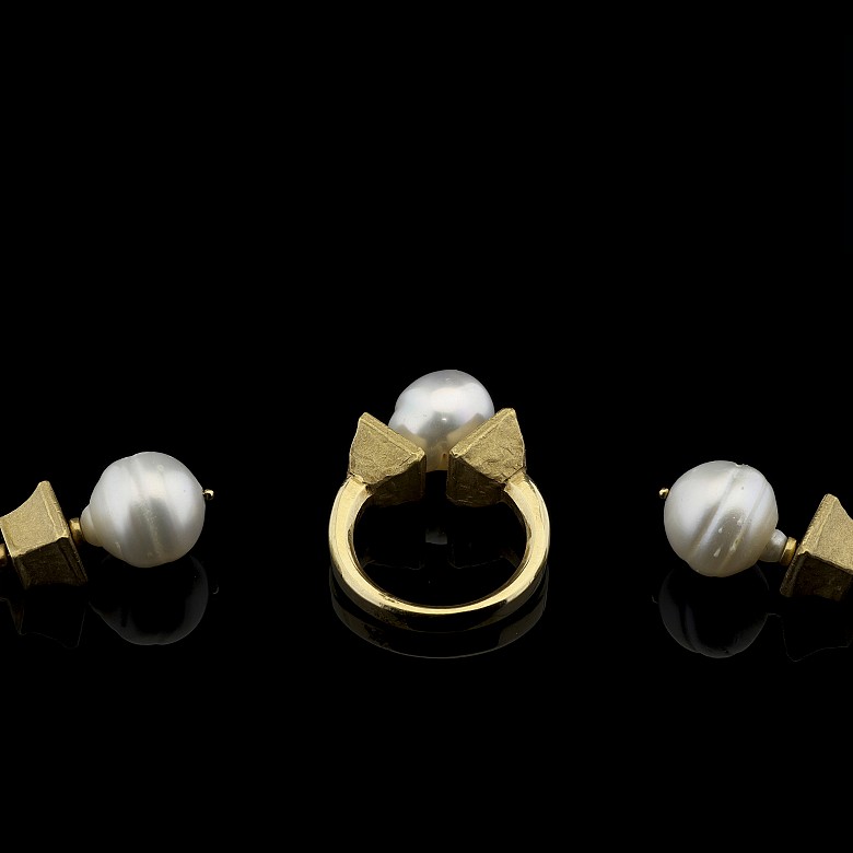 18k yellow gold and pearls earrings and ring set - 4