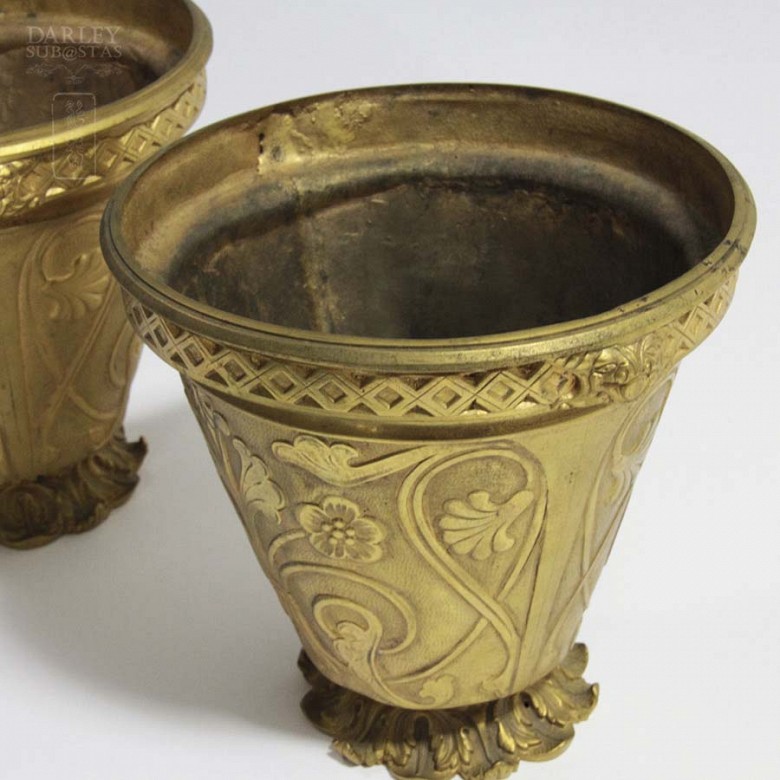 Pair of golden bronze pots. - 7