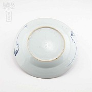 Three Chinese antique plates, 18th century - 2