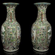 Pair of large ceramic vases, pink family, Qing dynasty