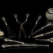 Silver dressing table set, 19th century