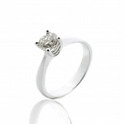 18k white gold and diamond ring with diamond - 3