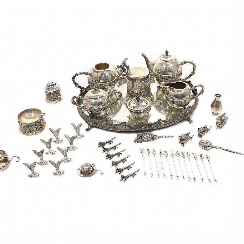 Tea set and silver board game, 20th century