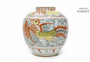 Glazed porcelain vessel, Ming style.