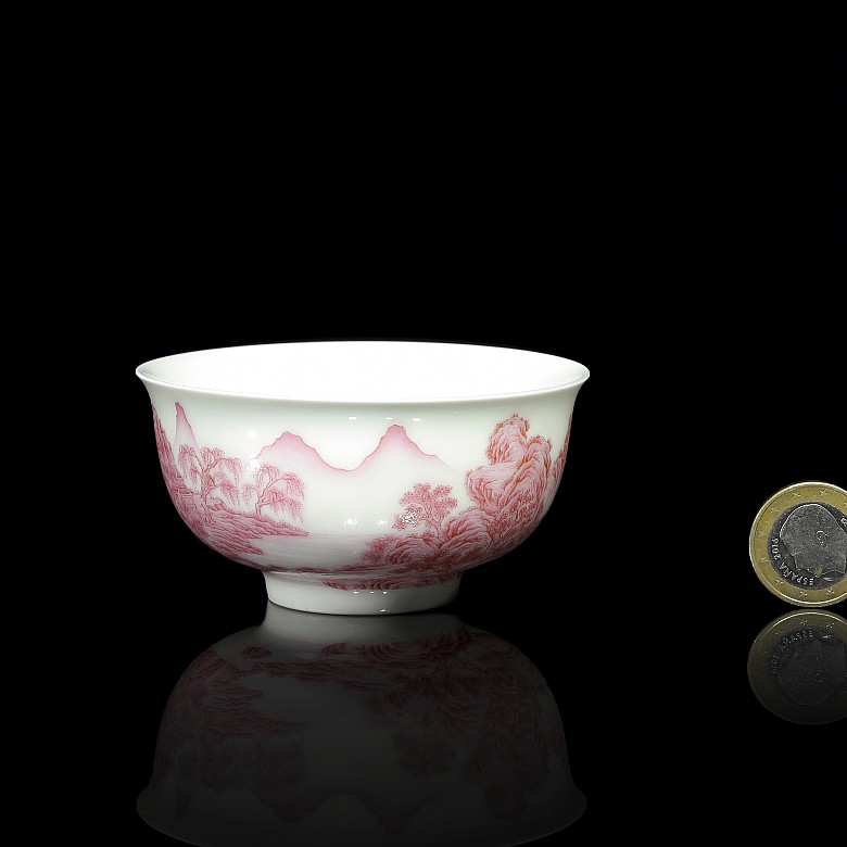 Porcelain landscape bowl, with Qianlong mark