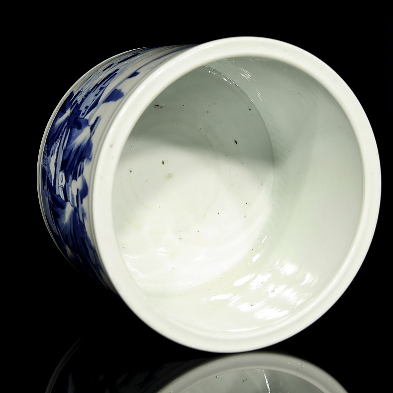 Recipiente para pinceles, azul y blanco, dinastía Qing