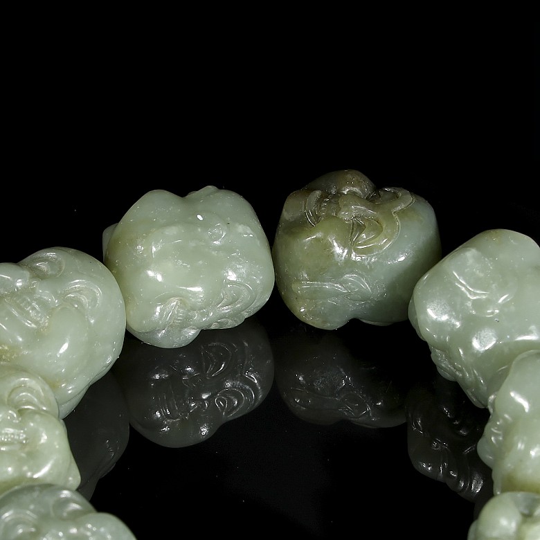 Pulsera de jade con cabezas de Buda, S.XX