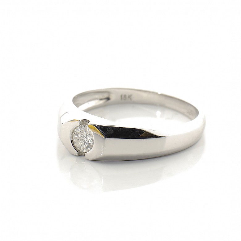 Solitaire Ring in 18k white gold with diamond - 2