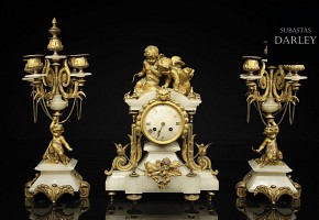Reloj de sobremesa con guarnición, Francia, S.XIX