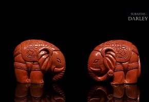 Pareja de elefantes de cinabrio, dinastía Qing