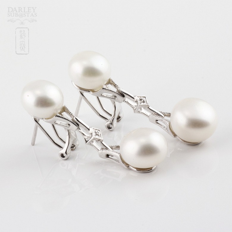 pendientes  con perla y diamantes en oro blanco de 18k - 3