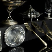 Lot of various silver and glass objects, 20th century
