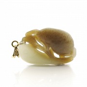 Jade pendant and 18k yellow gold setting - 1