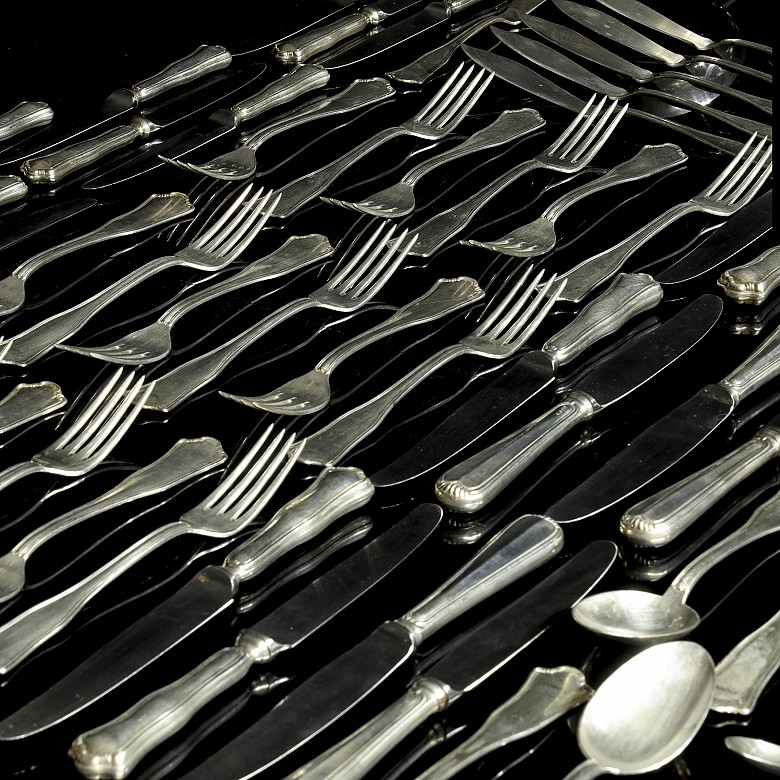 European silver cutlery, 20th century
