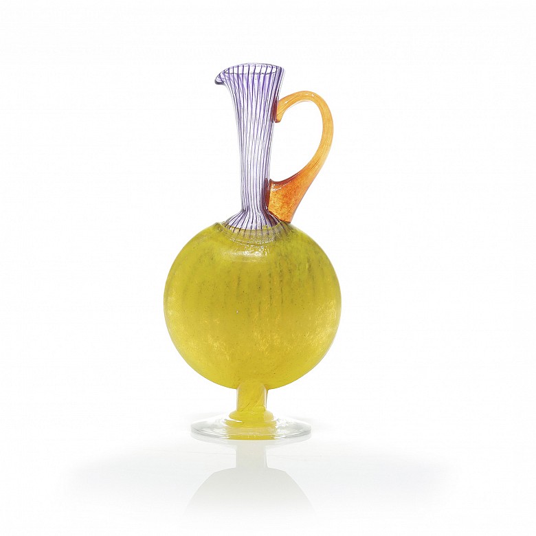 Murano glass vase, 20th Century