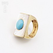 Ring natural turquoise and pearl in 18k gold amarillode - 2
