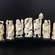 7 preciosas figuras de marfil sabios chinos. - 1
