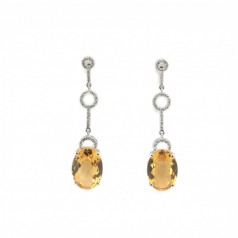 Earrings in 18k white gold with citrines and diamonds