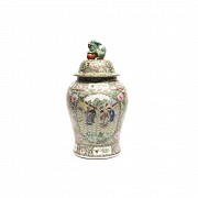 Chinese Tibor cantons 20th century, decorated floral motifs and central character medallion.