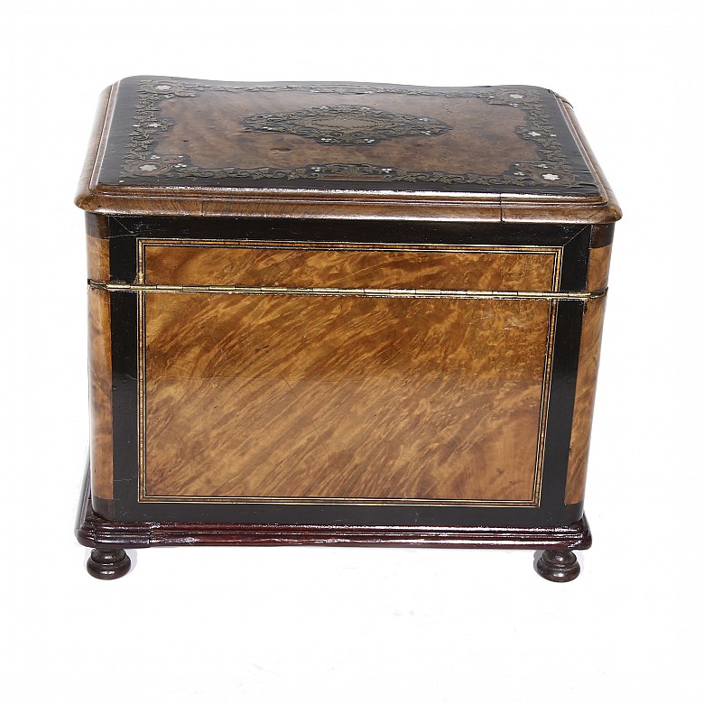 Marquetry cigar box, 19th c. - 1