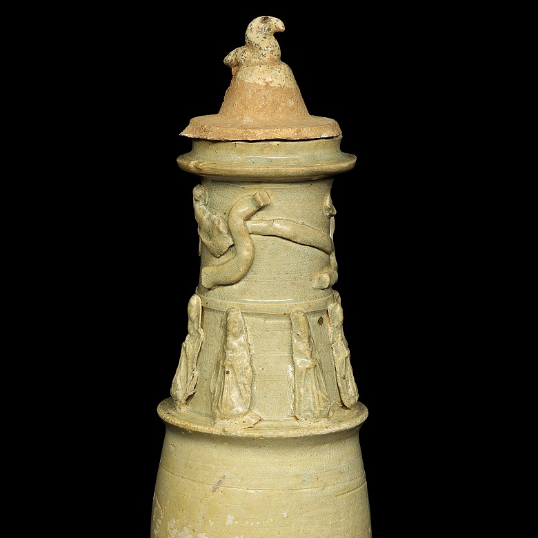 Glazed ceramic funeral urn or vase with lid, Song Dynasty - 3