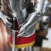 Fantástica armadura medieval - 11