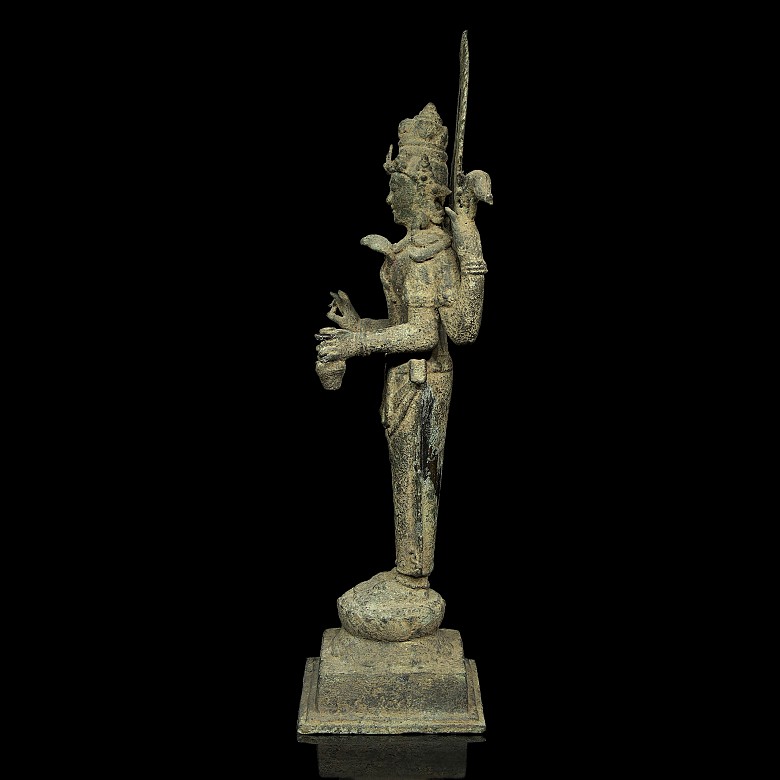 Estatua de bronce de Vishnu - 8