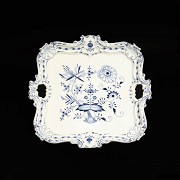 Glazed ceramic tray, blue and white, Meissen, early 20th century