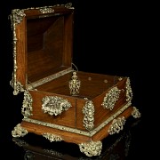 Wooden decanter box with gilt bronze applications, ca.1900. - 4